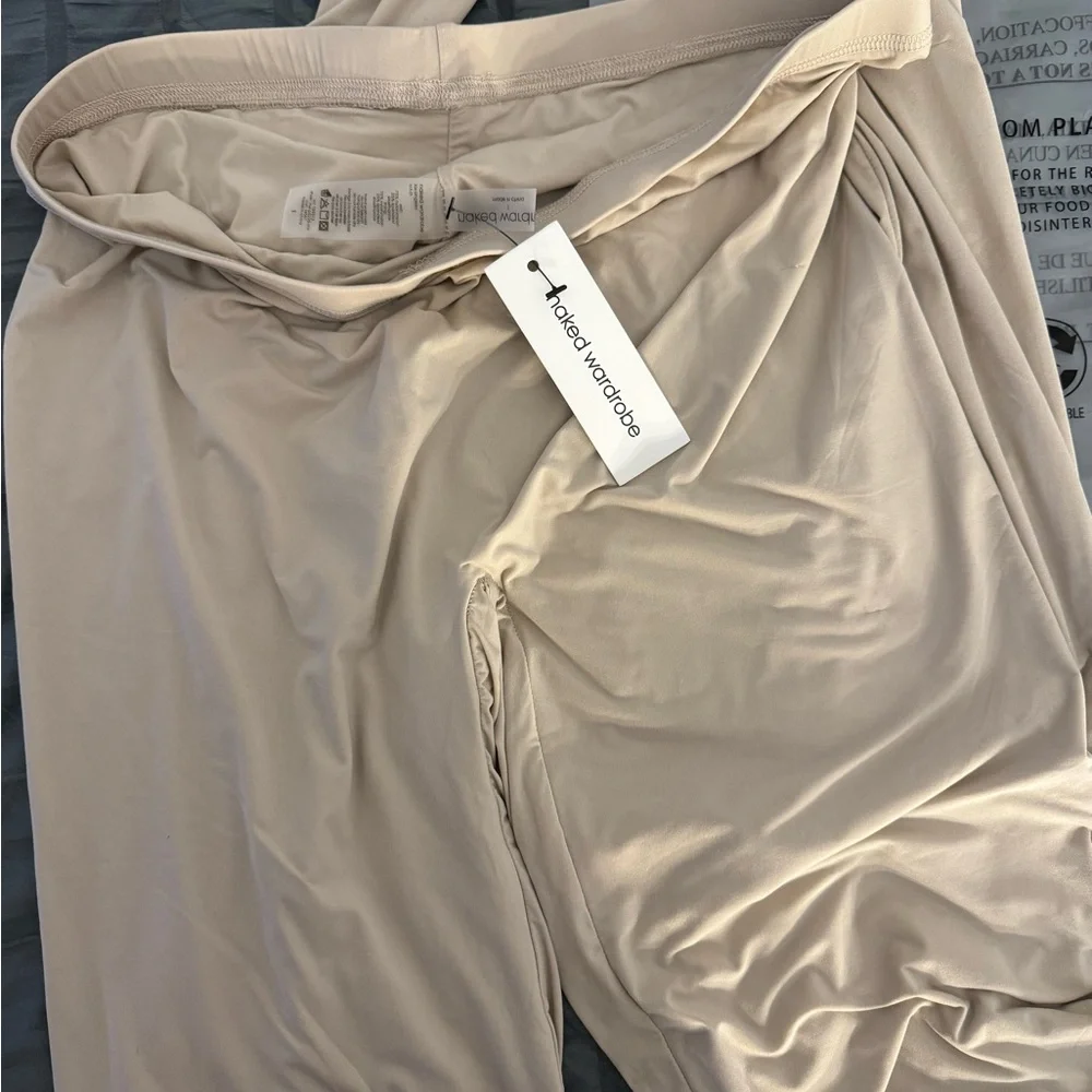 NWT- Naked Wardrobe Taupe Closed Toe Leggings - Picture 7 of 7